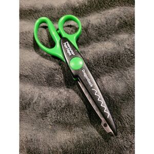 Fiskars Paper Edge Scissors- Dragonback Paper Edgers